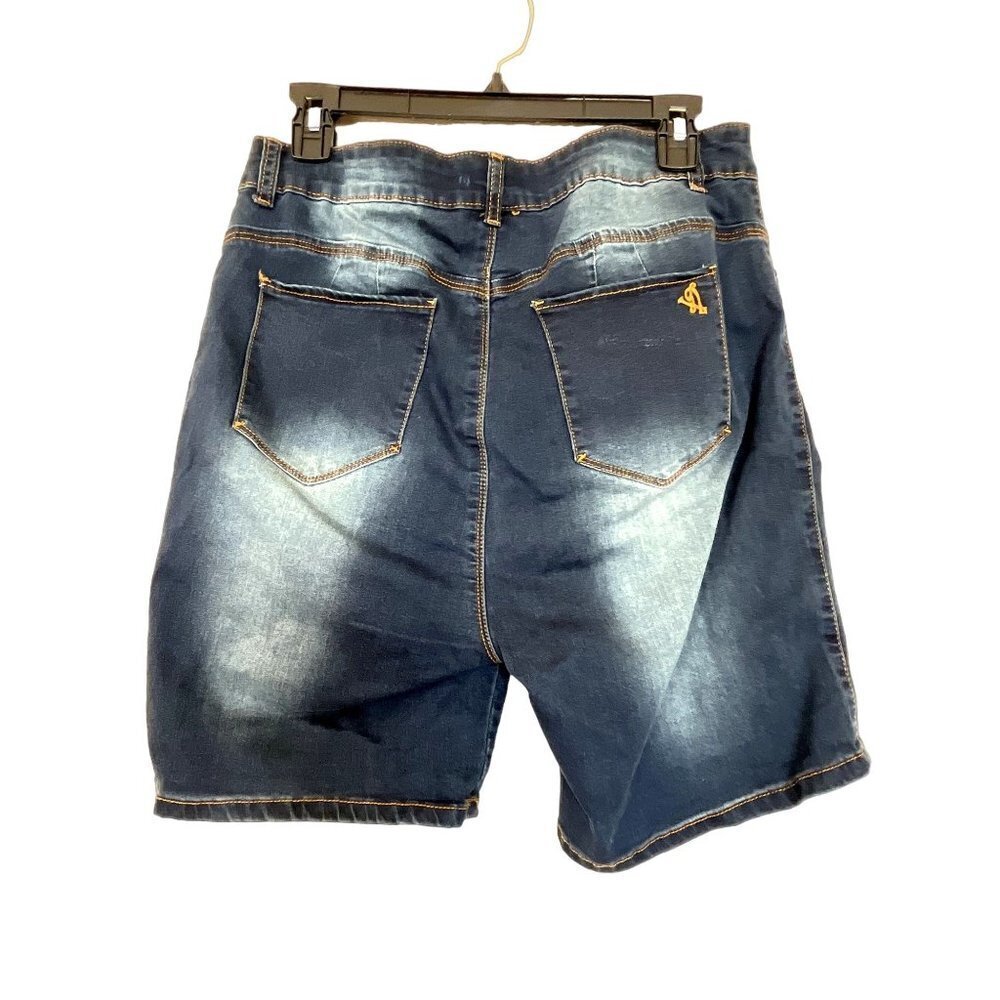 VIP Bermuda Jean Shorts 33 - Picture 6 of 7